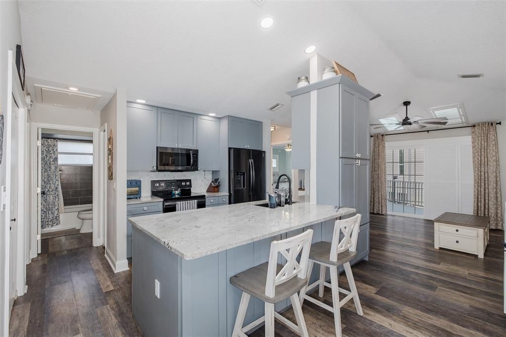 For Sale: $629,000 (3 beds, 3 baths, 2151 Square Feet)