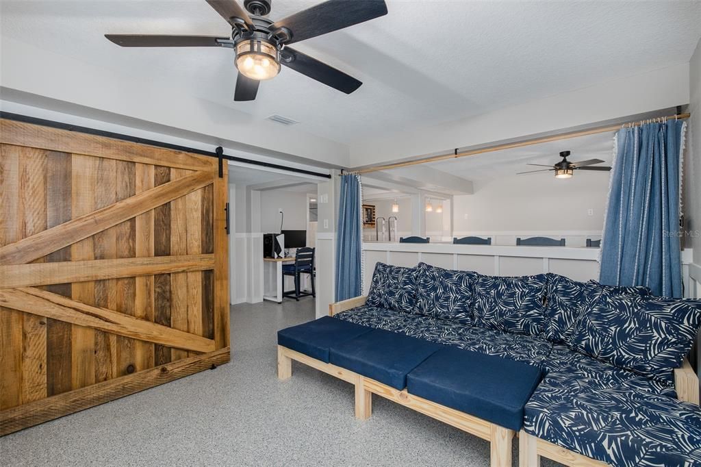 For Sale: $629,000 (3 beds, 3 baths, 2151 Square Feet)