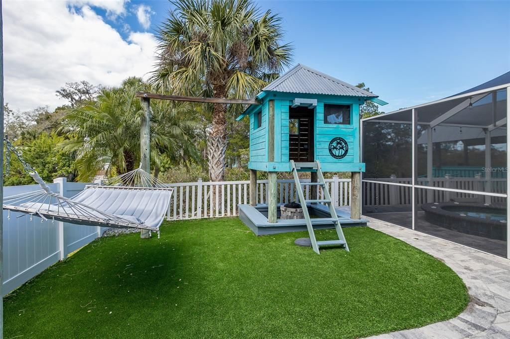 For Sale: $629,000 (3 beds, 3 baths, 2151 Square Feet)