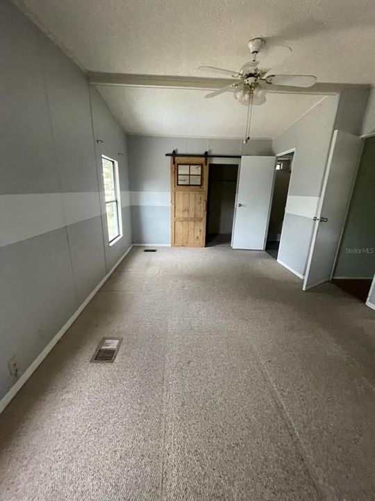 Active With Contract: $143,000 (2 beds, 2 baths, 1152 Square Feet)