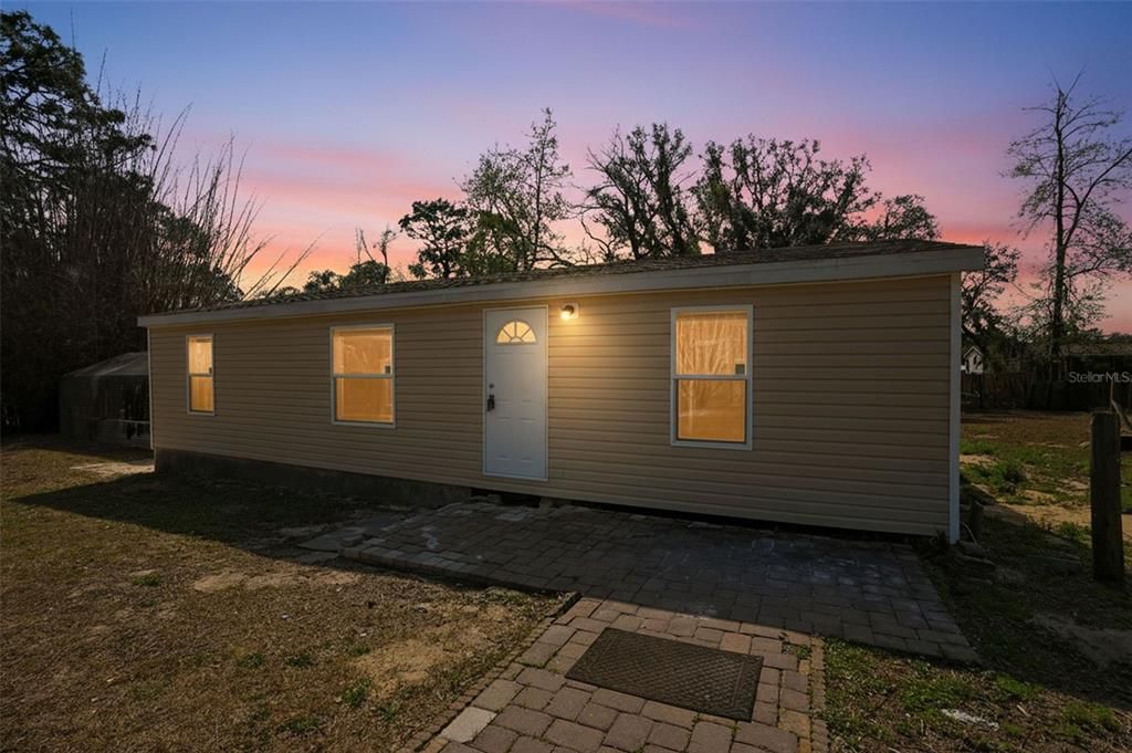 En Venta: $144,900 (3 camas, 2 baños, 960 Pies cuadrados)