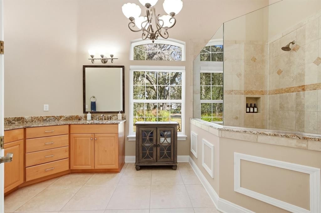 En Venta: $1,995,000 (5 camas, 8 baños, 5407 Pies cuadrados)