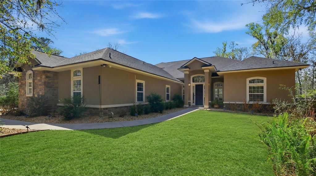 En Venta: $1,995,000 (5 camas, 8 baños, 5407 Pies cuadrados)