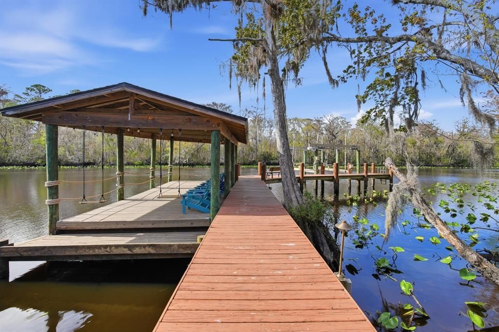 En Venta: $1,995,000 (5 camas, 8 baños, 5407 Pies cuadrados)