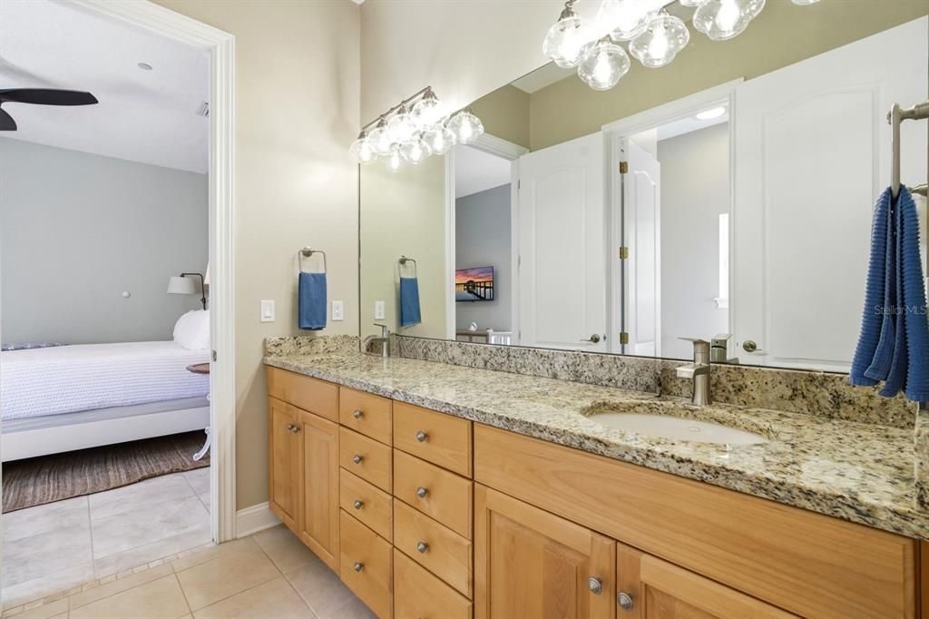 En Venta: $1,995,000 (5 camas, 8 baños, 5407 Pies cuadrados)