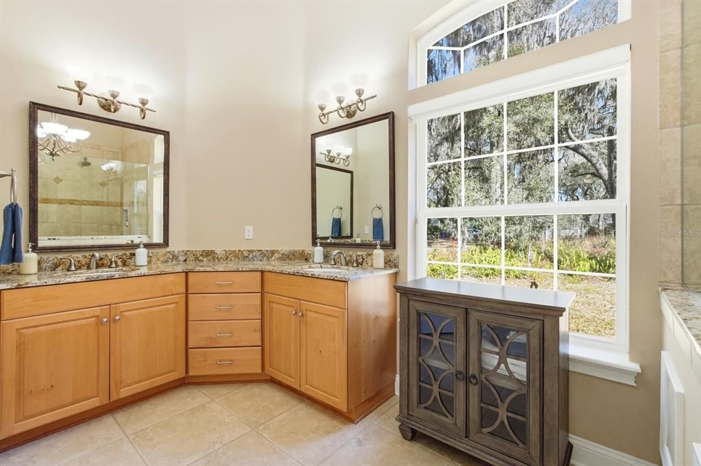 En Venta: $1,995,000 (5 camas, 8 baños, 5407 Pies cuadrados)