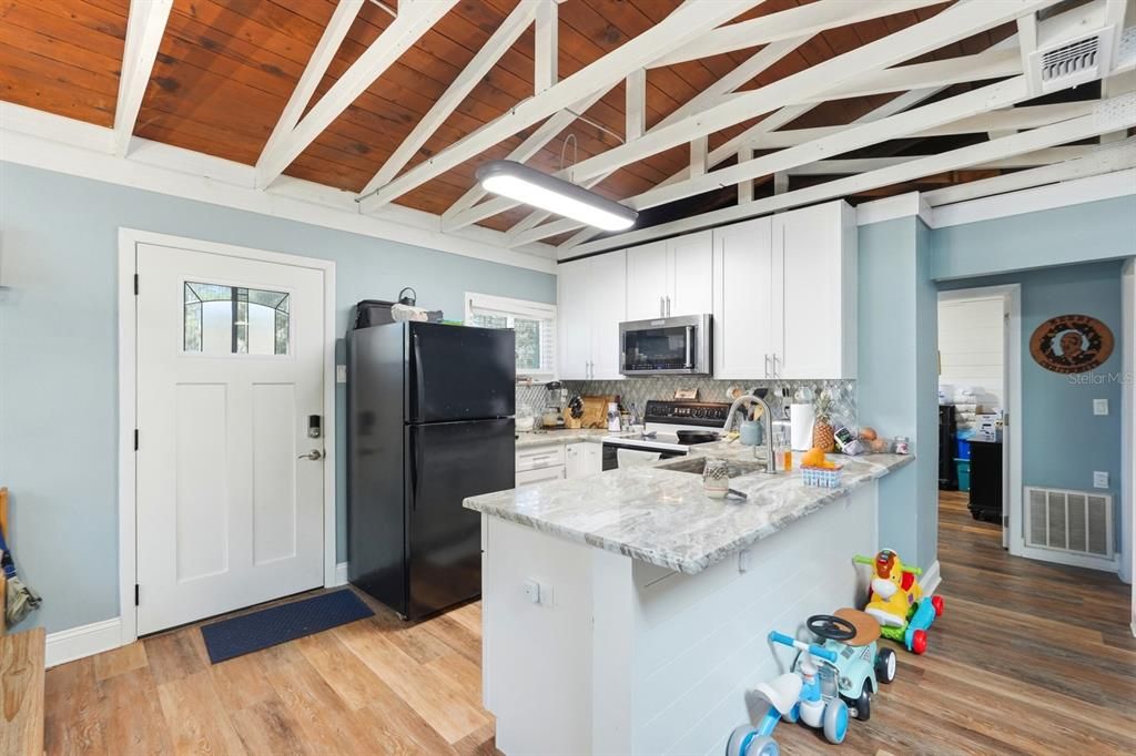 En Venta: $1,995,000 (5 camas, 8 baños, 5407 Pies cuadrados)