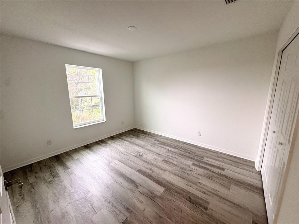 Activo con contrato: $209,900 (2 camas, 2 baños, 1100 Pies cuadrados)