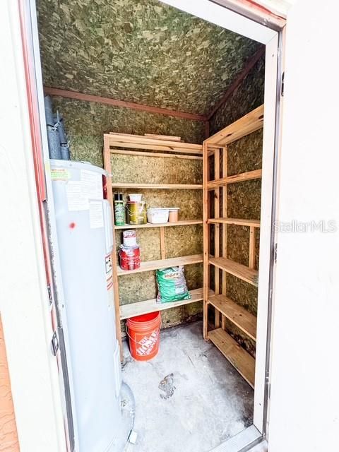 Под контрактом: $163,500 (2 спален, 1 ванн, 990 Квадратных фут)