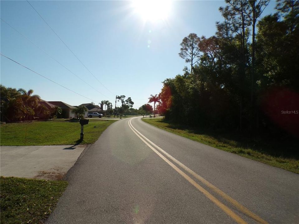 На продажу: $43,990 (0.25 acres)