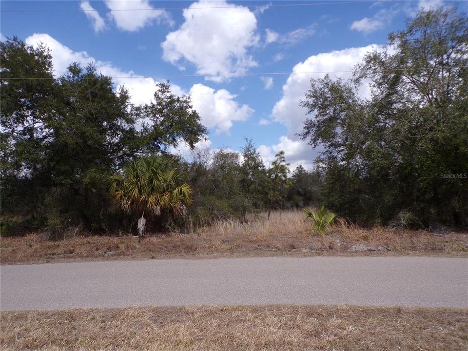 For Sale: $37,990 (0.64 acres)