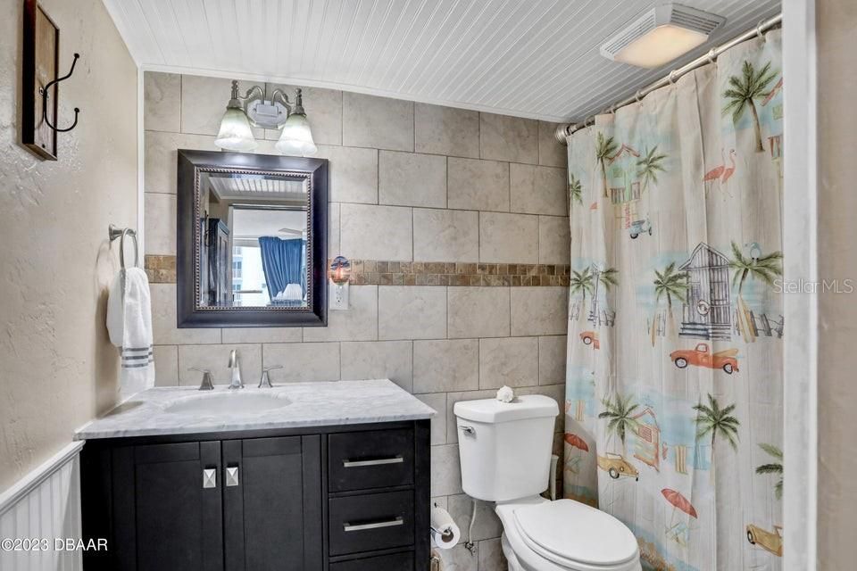 For Rent: $3,400 (3 beds, 2 baths, 1458 Square Feet)