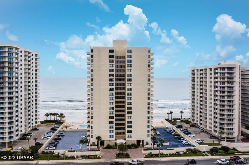 For Rent: $3,400 (3 beds, 2 baths, 1458 Square Feet)