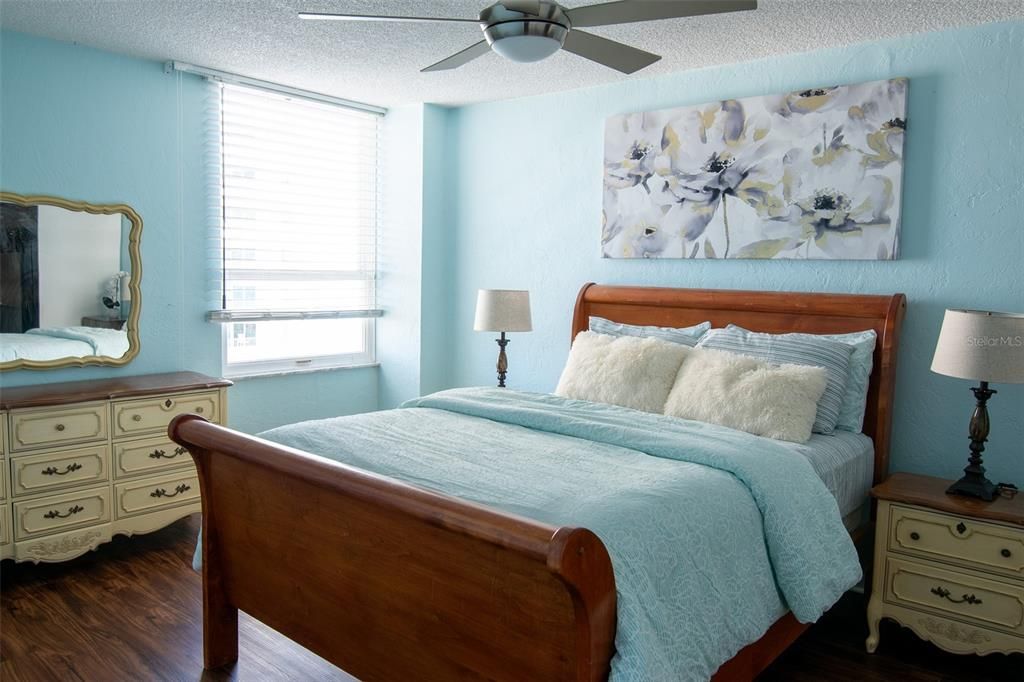 For Rent: $3,400 (3 beds, 2 baths, 1458 Square Feet)