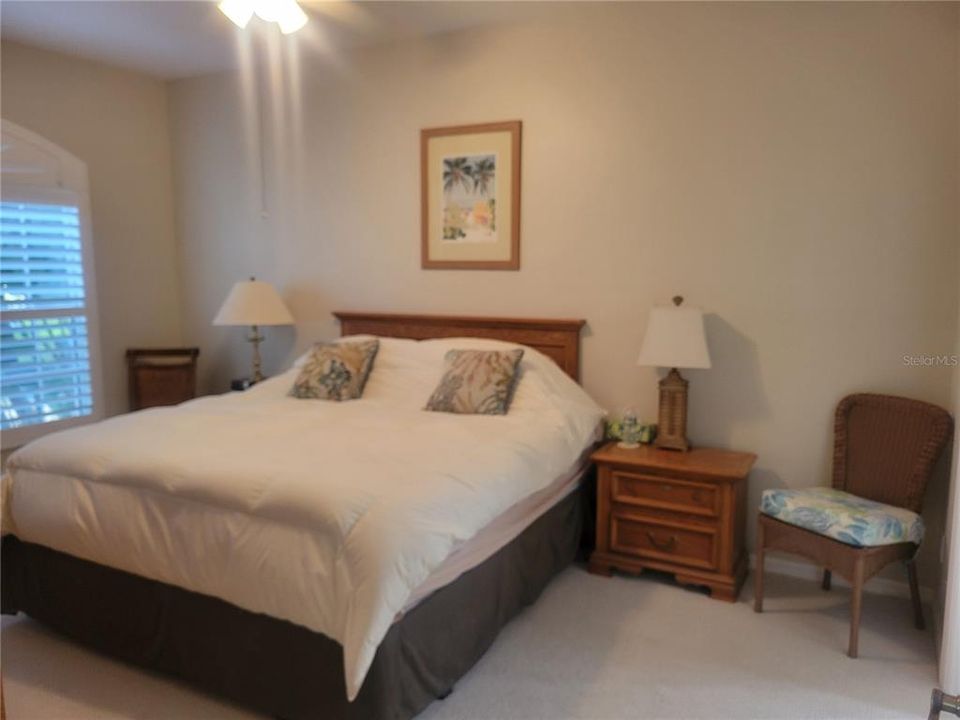 For Rent: $2,200 (2 beds, 2 baths, 1280 Square Feet)
