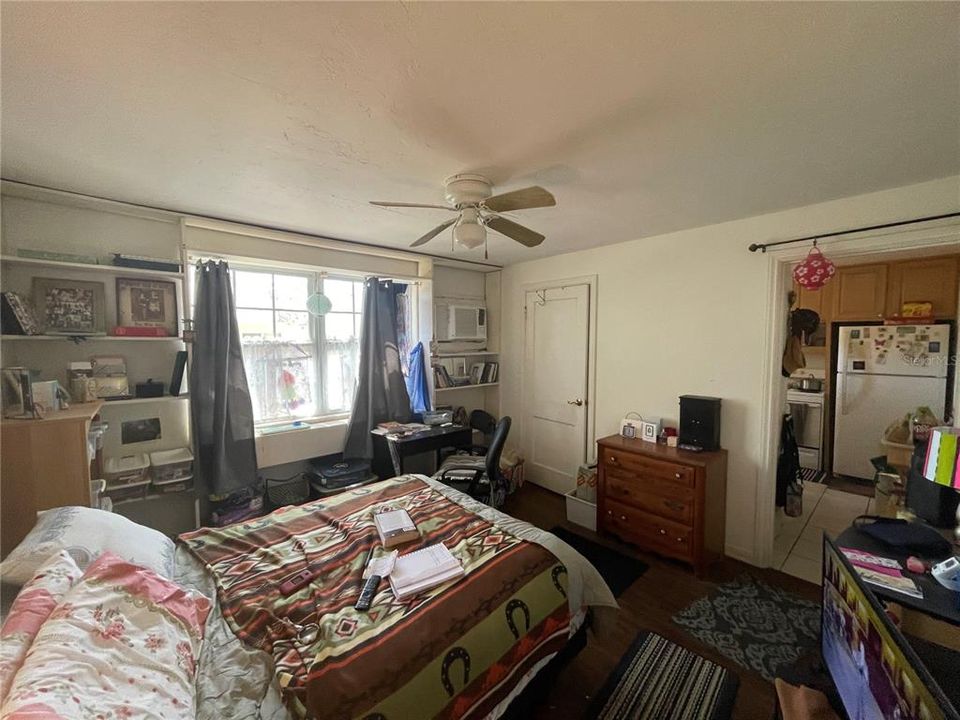 En Venta: $475,000 (3 camas, 0 baños, 1278 Pies cuadrados)