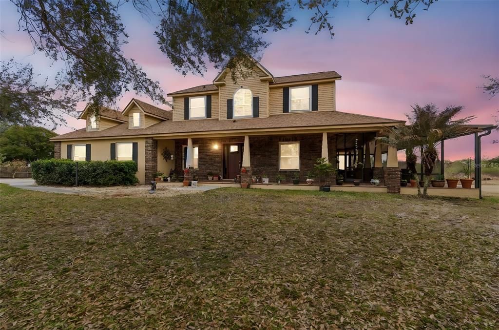 For Sale: $825,000 (4 beds, 2 baths, 2829 Square Feet)