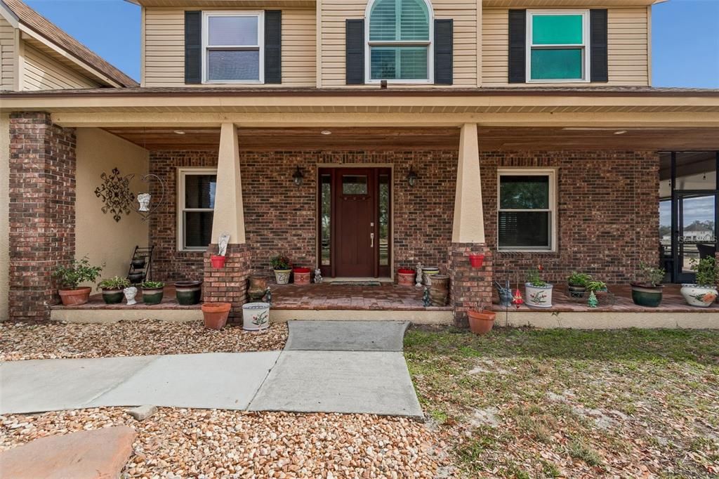 For Sale: $825,000 (4 beds, 2 baths, 2829 Square Feet)