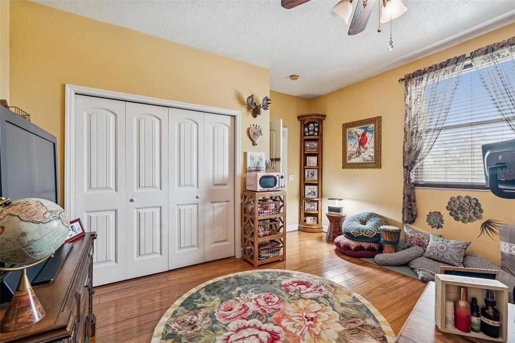 For Sale: $825,000 (4 beds, 2 baths, 2829 Square Feet)