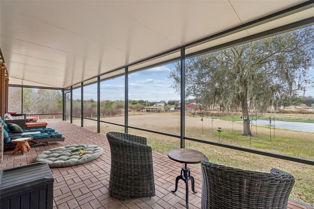 For Sale: $825,000 (4 beds, 2 baths, 2829 Square Feet)