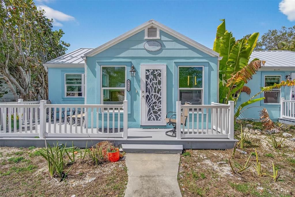 En Venta: $599,000 (2 camas, 0 baños, 1984 Pies cuadrados)