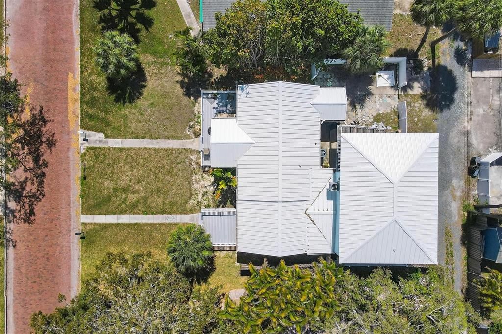 En Venta: $599,000 (2 camas, 0 baños, 1984 Pies cuadrados)