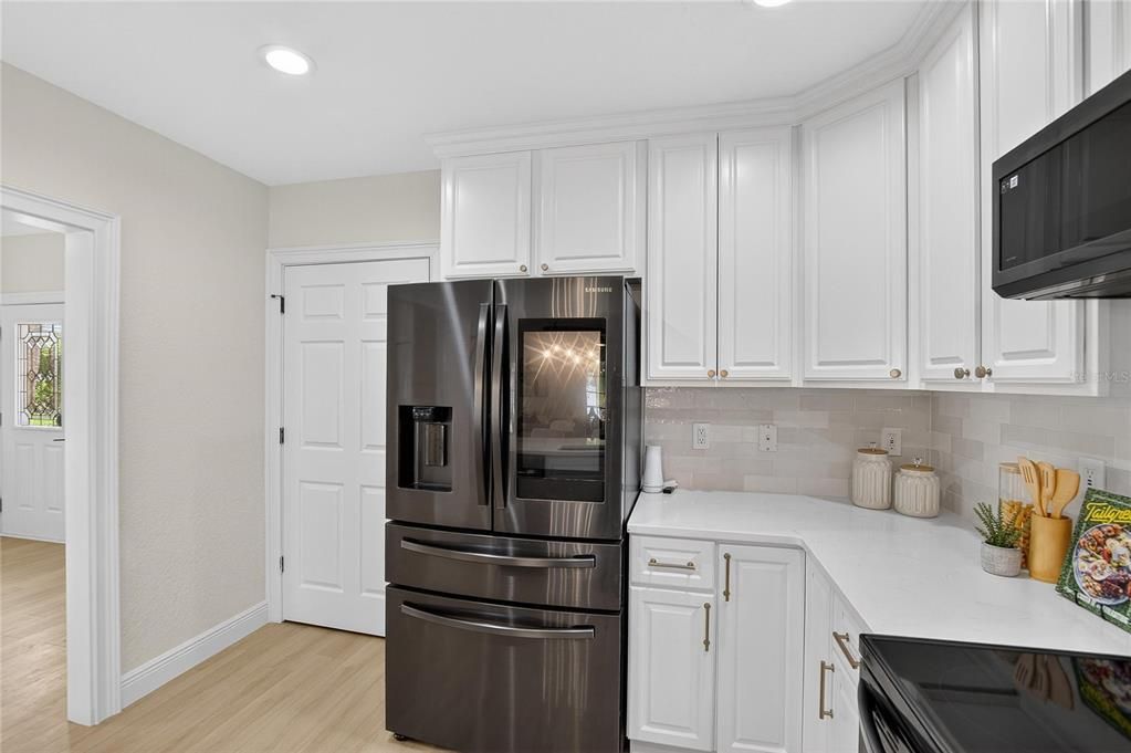 For Sale: $620,000 (3 beds, 2 baths, 2137 Square Feet)
