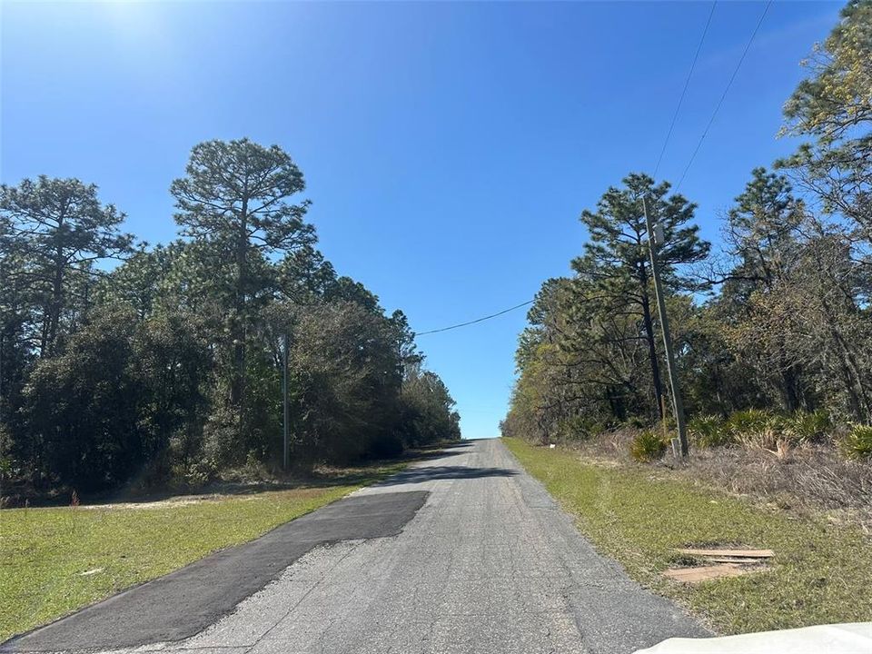 На продажу: $29,900 (0.23 acres)