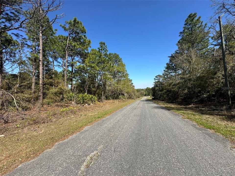 На продажу: $29,900 (0.23 acres)