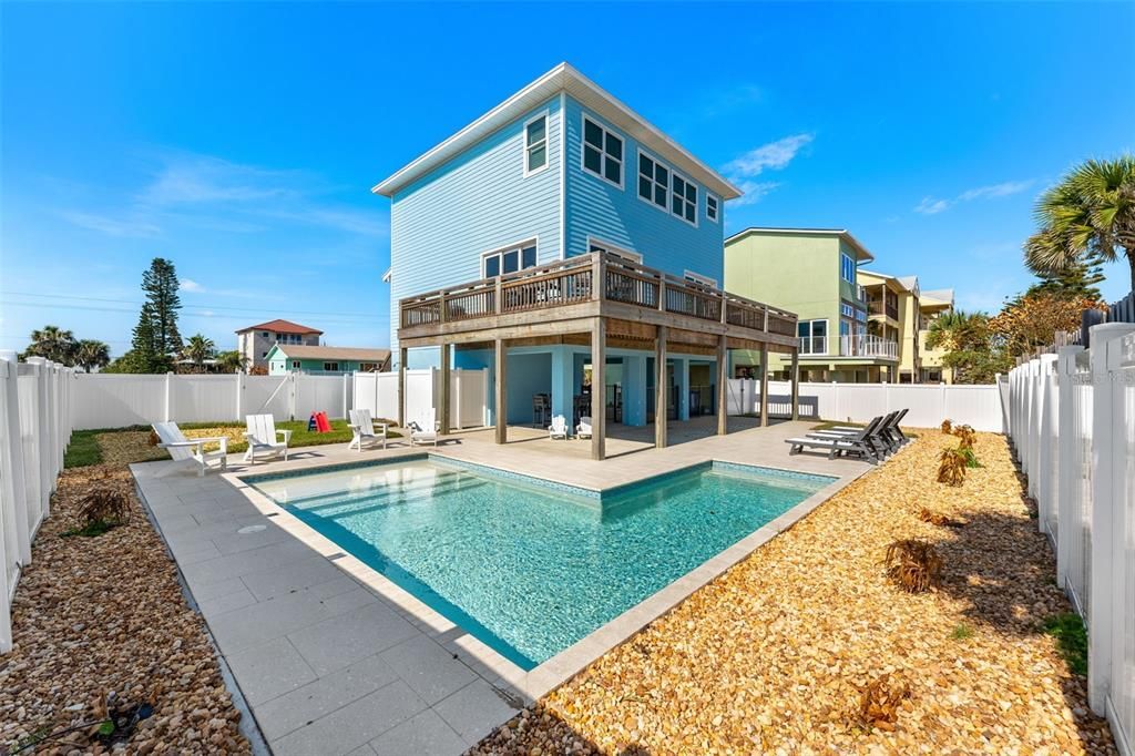 For Sale: $1,850,000 (4 beds, 3 baths, 2440 Square Feet)