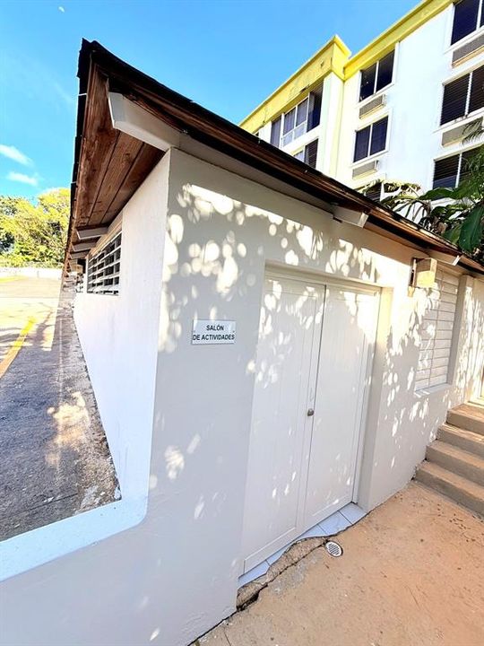 出租: $2,400 (3 贝兹, 2 浴室, 1222 平方英尺)