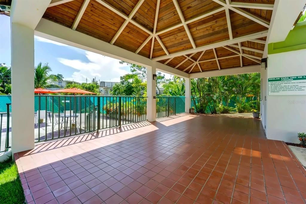 出租: $2,400 (3 贝兹, 2 浴室, 1222 平方英尺)