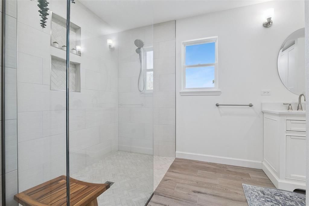 For Sale: $829,000 (3 beds, 3 baths, 3598 Square Feet)