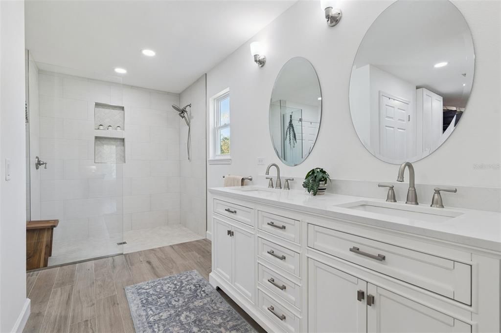 For Sale: $829,000 (3 beds, 3 baths, 3598 Square Feet)