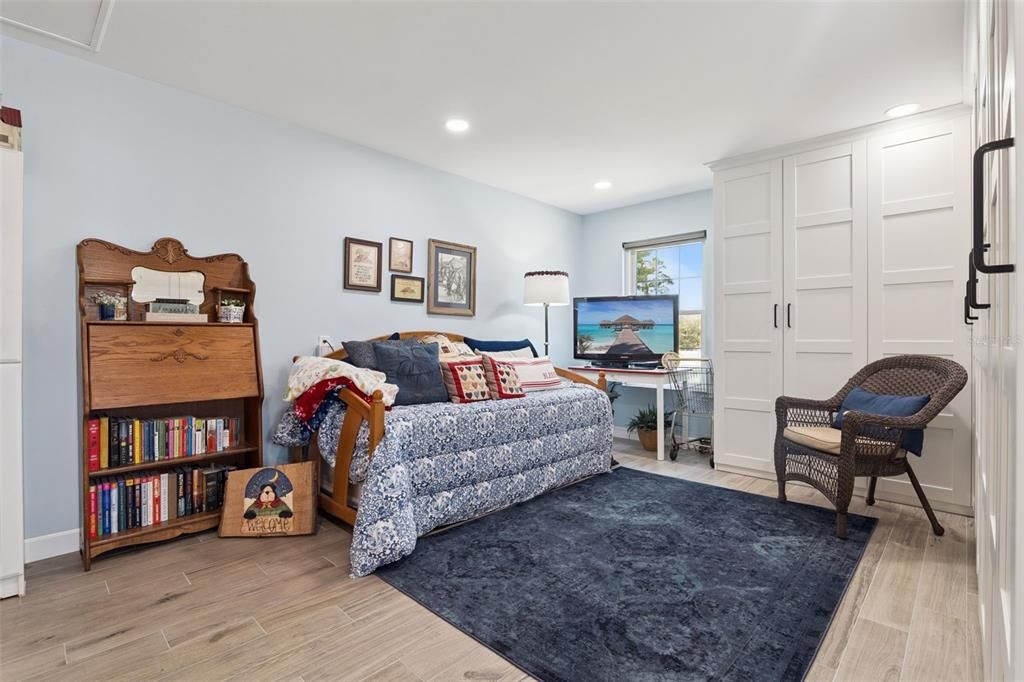For Sale: $829,000 (3 beds, 3 baths, 3598 Square Feet)