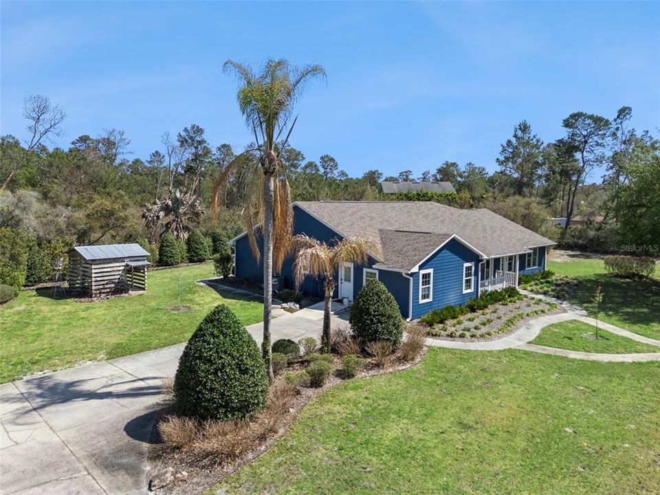 For Sale: $829,000 (3 beds, 3 baths, 3598 Square Feet)