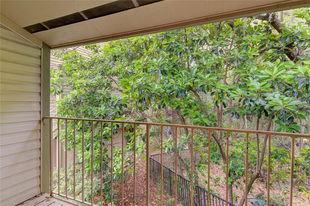 For Sale: $109,500 (1 beds, 1 baths, 576 Square Feet)