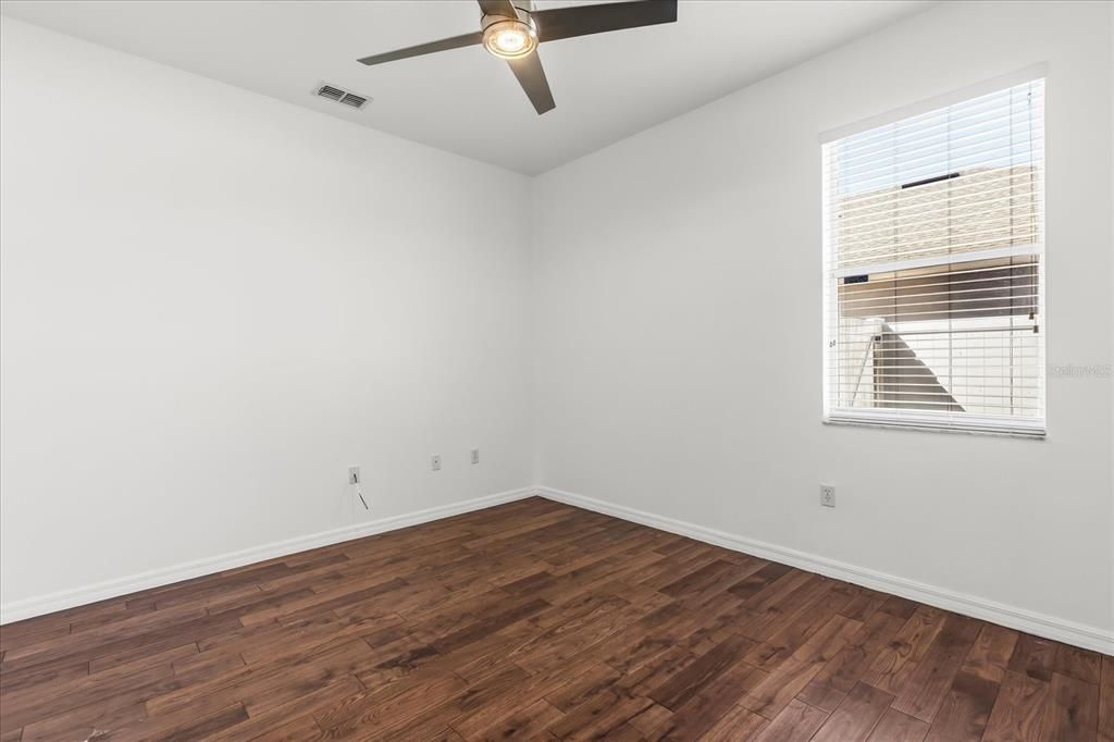 En Venta: $575,000 (5 camas, 4 baños, 3484 Pies cuadrados)