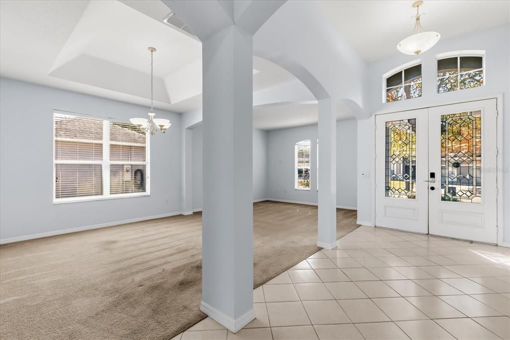 En Venta: $575,000 (5 camas, 4 baños, 3484 Pies cuadrados)