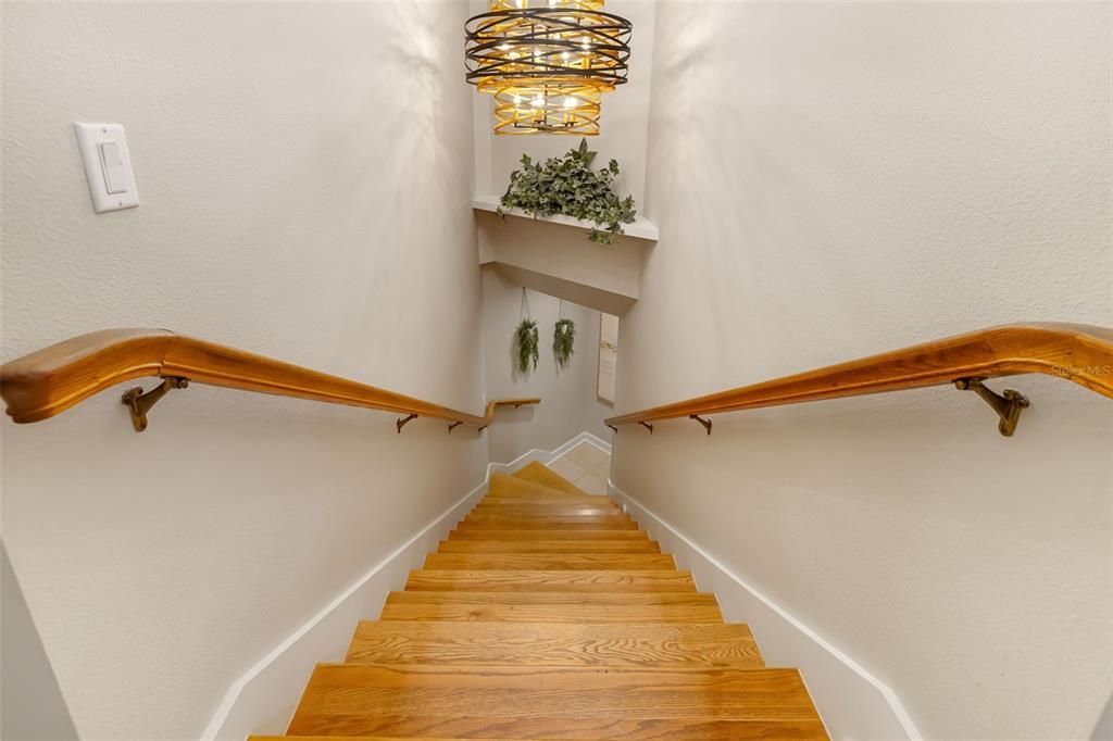 For Sale: $2,195,000 (4 beds, 3 baths, 3723 Square Feet)