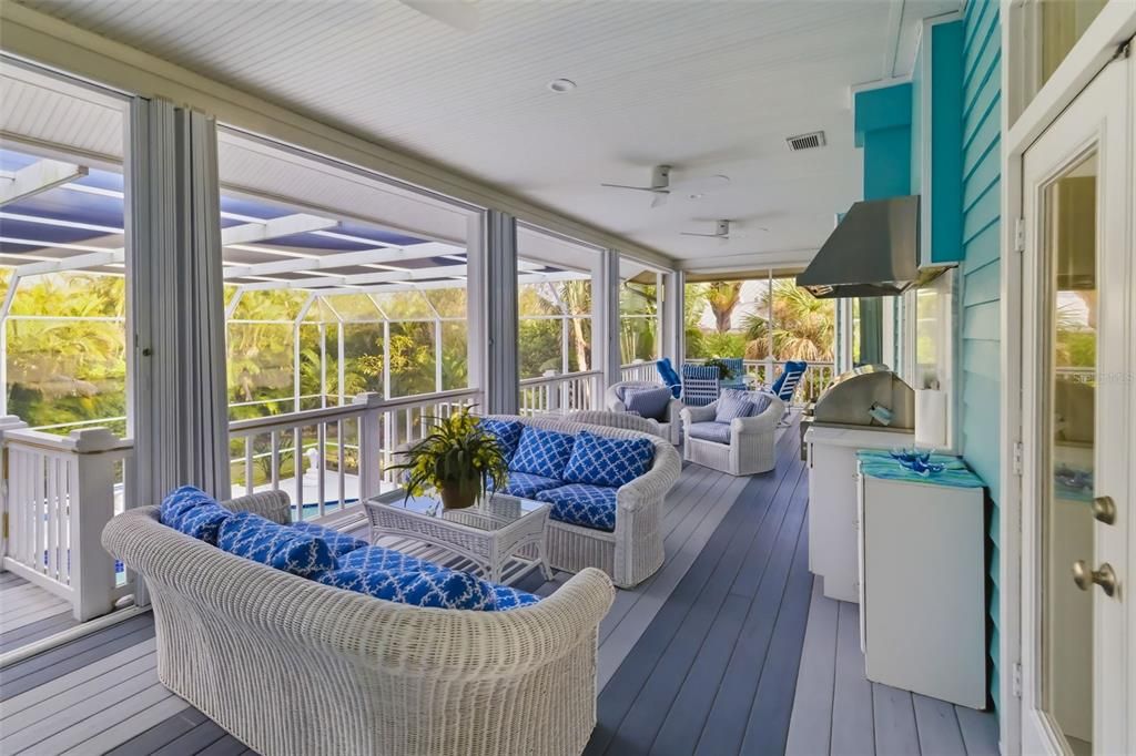 For Sale: $2,195,000 (4 beds, 3 baths, 3723 Square Feet)