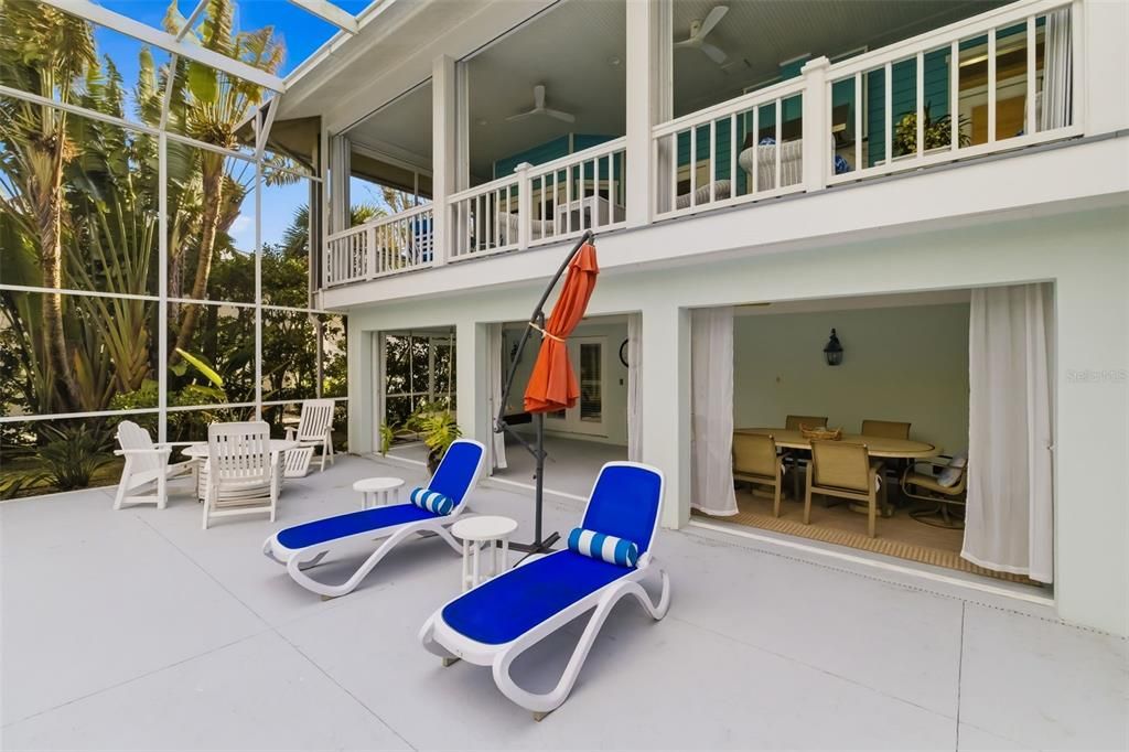 For Sale: $2,195,000 (4 beds, 3 baths, 3723 Square Feet)