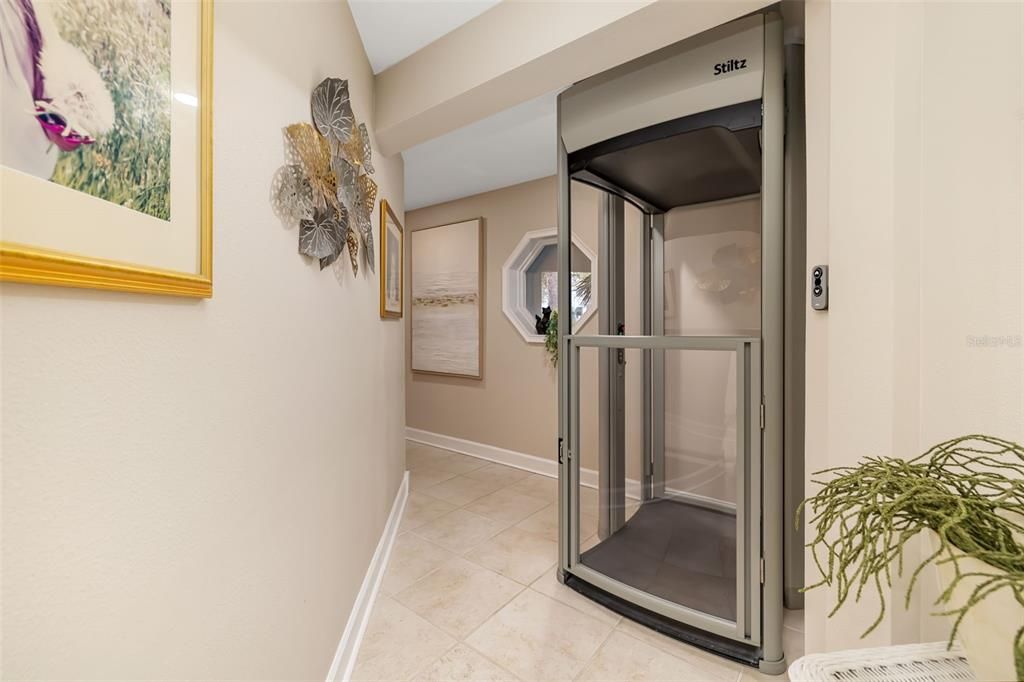For Sale: $2,195,000 (4 beds, 3 baths, 3723 Square Feet)