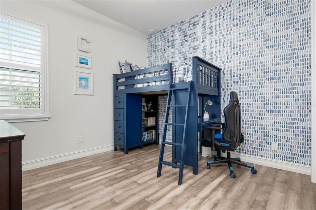Active With Contract: $1,925,000 (5 beds, 4 baths, 3572 Square Feet)