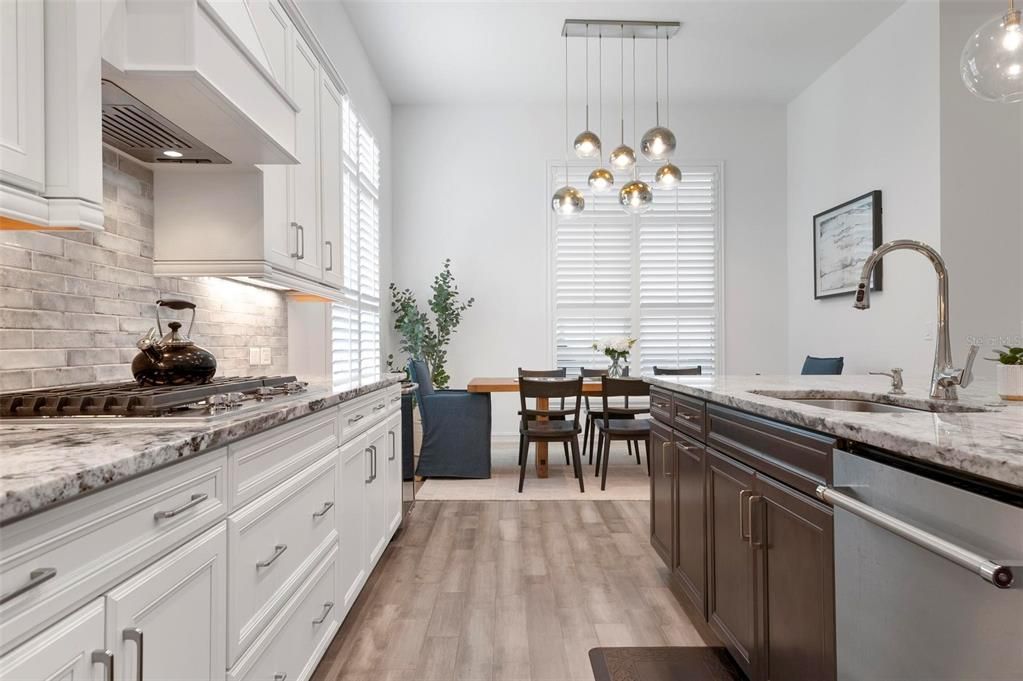 Active With Contract: $1,925,000 (5 beds, 4 baths, 3572 Square Feet)