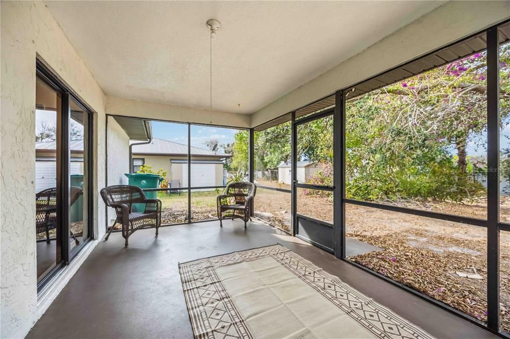 En Venta: $239,900 (2 camas, 2 baños, 1002 Pies cuadrados)