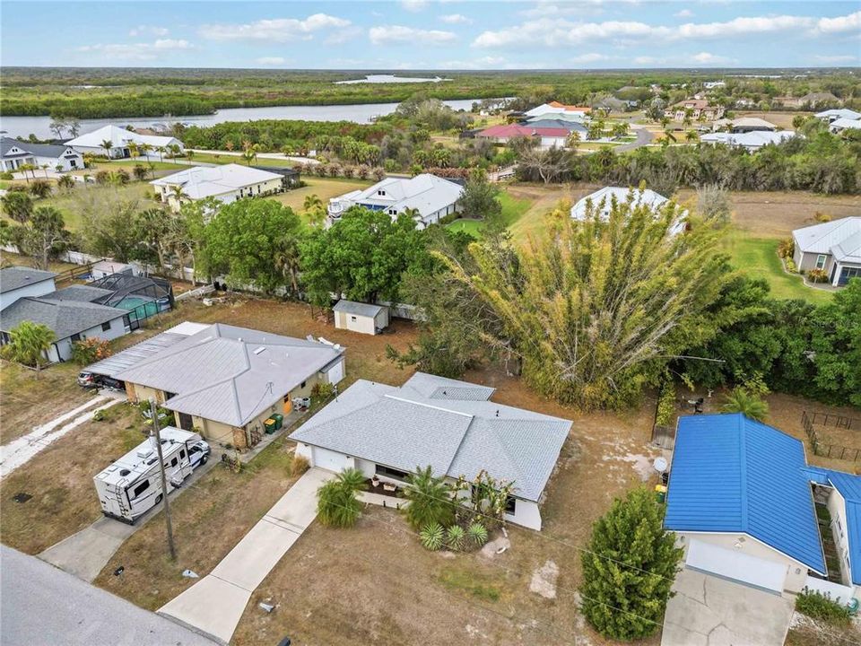 En Venta: $239,900 (2 camas, 2 baños, 1002 Pies cuadrados)
