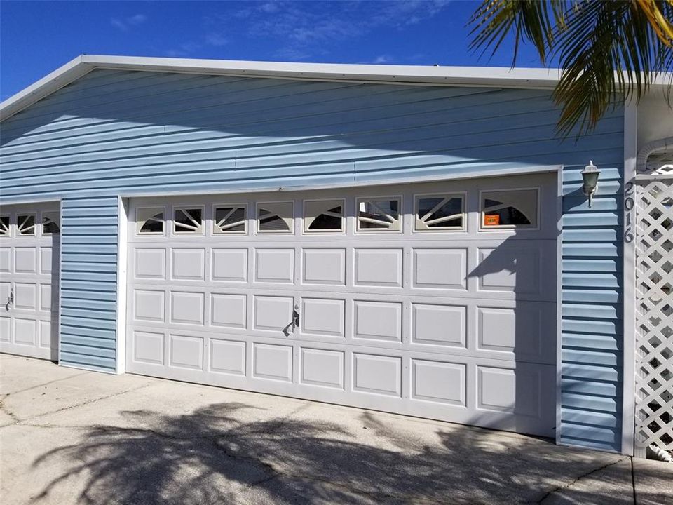 For Sale: $179,900 (2 beds, 2 baths, 1150 Square Feet)