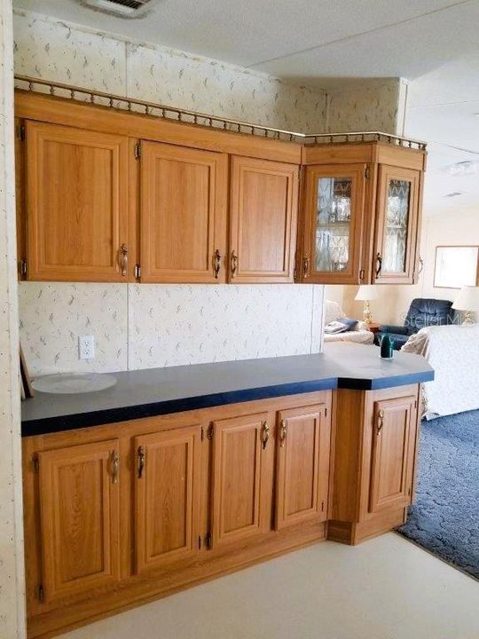 For Sale: $179,900 (2 beds, 2 baths, 1150 Square Feet)