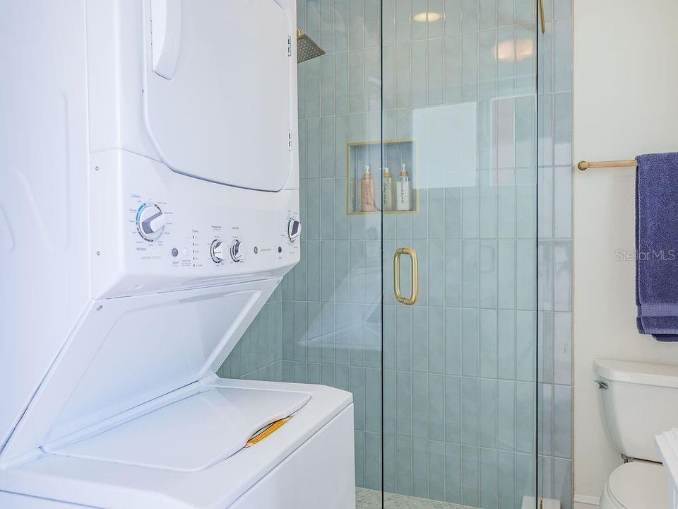 На продажу: $917,000 (2 спален, 2 ванн, 1375 Квадратных фут)